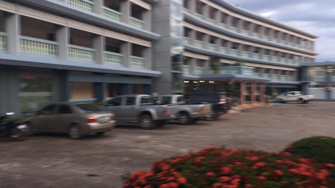 Mekong Hotel Thakhek Bagian luar foto