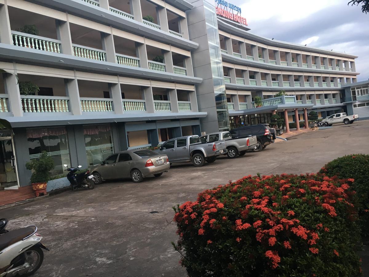 Mekong Hotel Thakhek Bagian luar foto