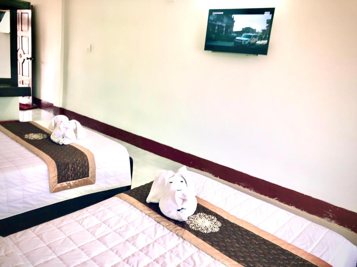 Mekong Hotel Thakhek Bagian luar foto
