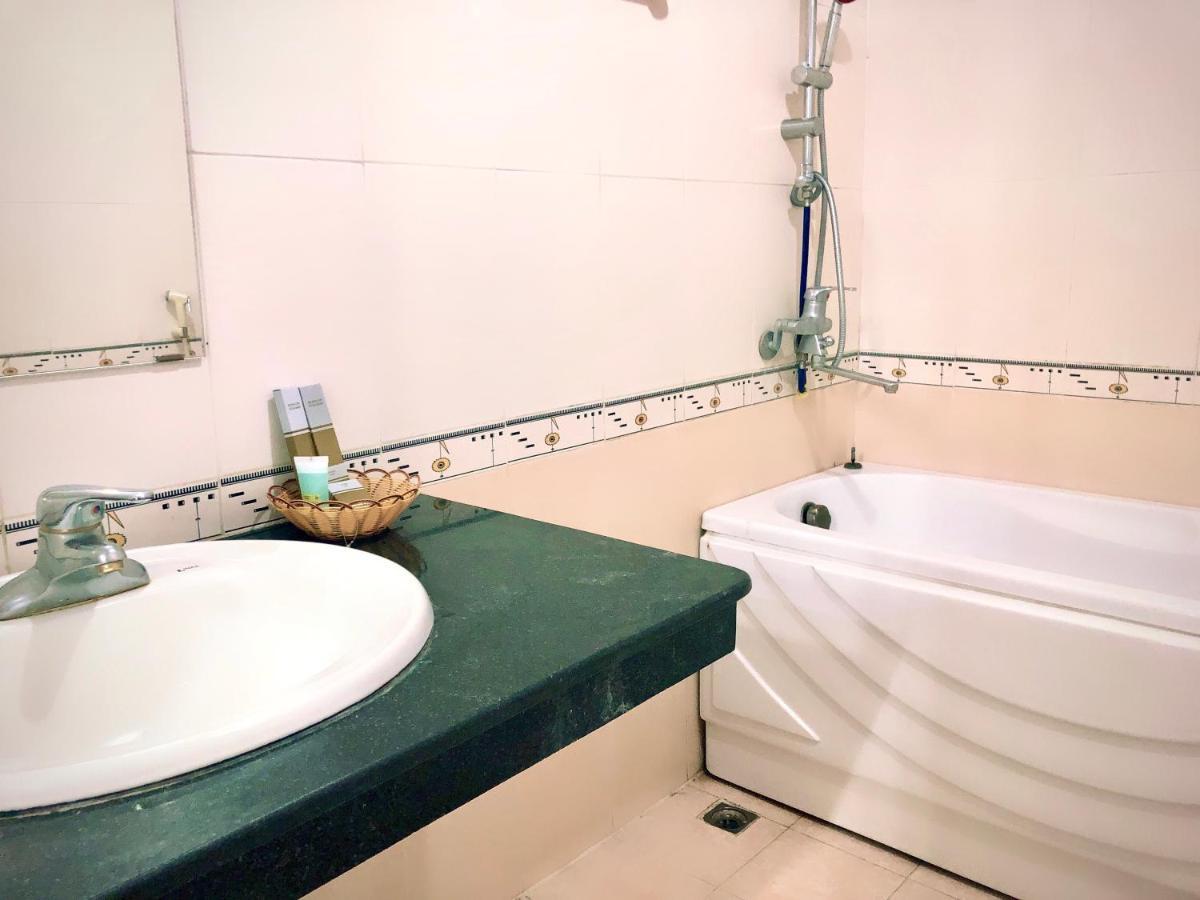 Mekong Hotel Thakhek Bagian luar foto