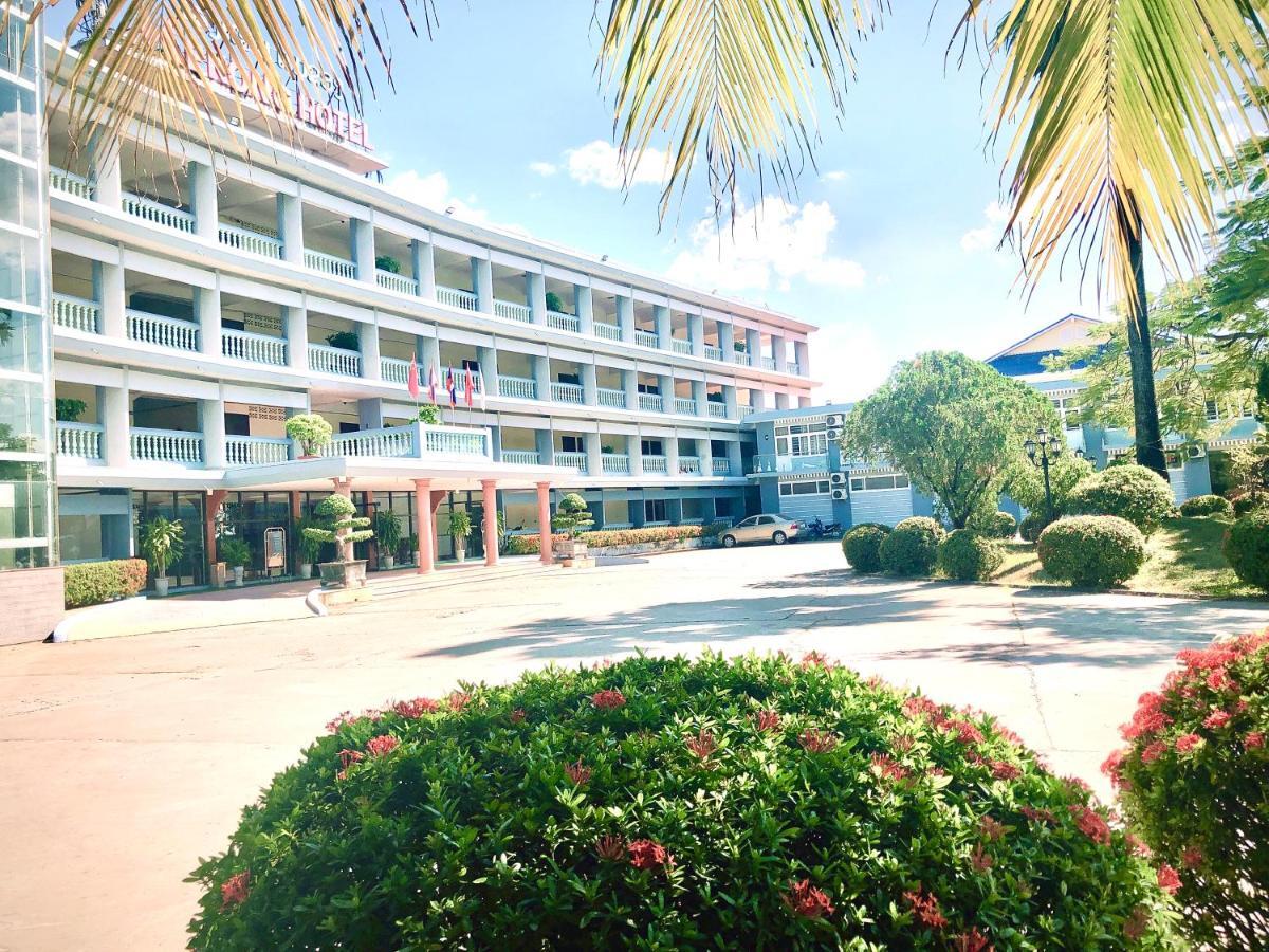 Mekong Hotel Thakhek Bagian luar foto