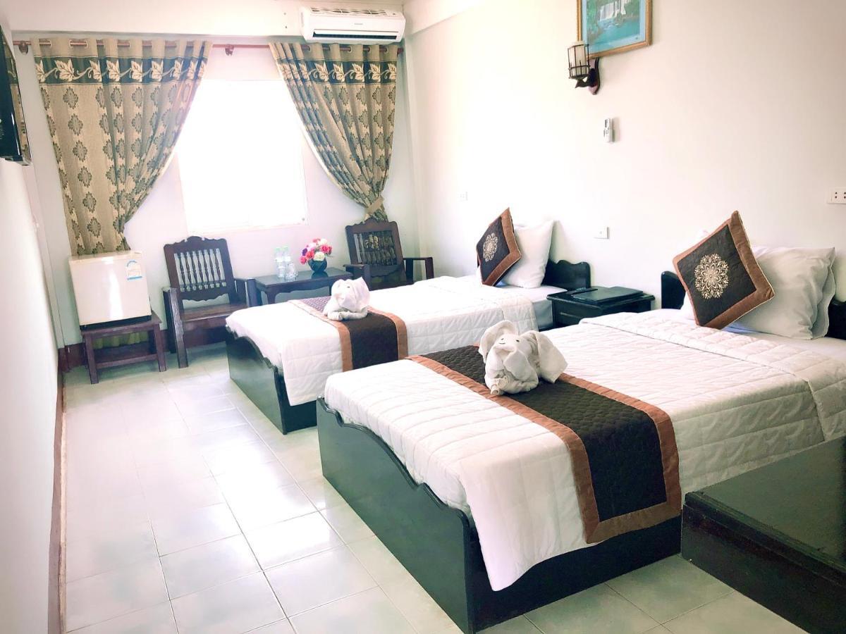 Mekong Hotel Thakhek Bagian luar foto