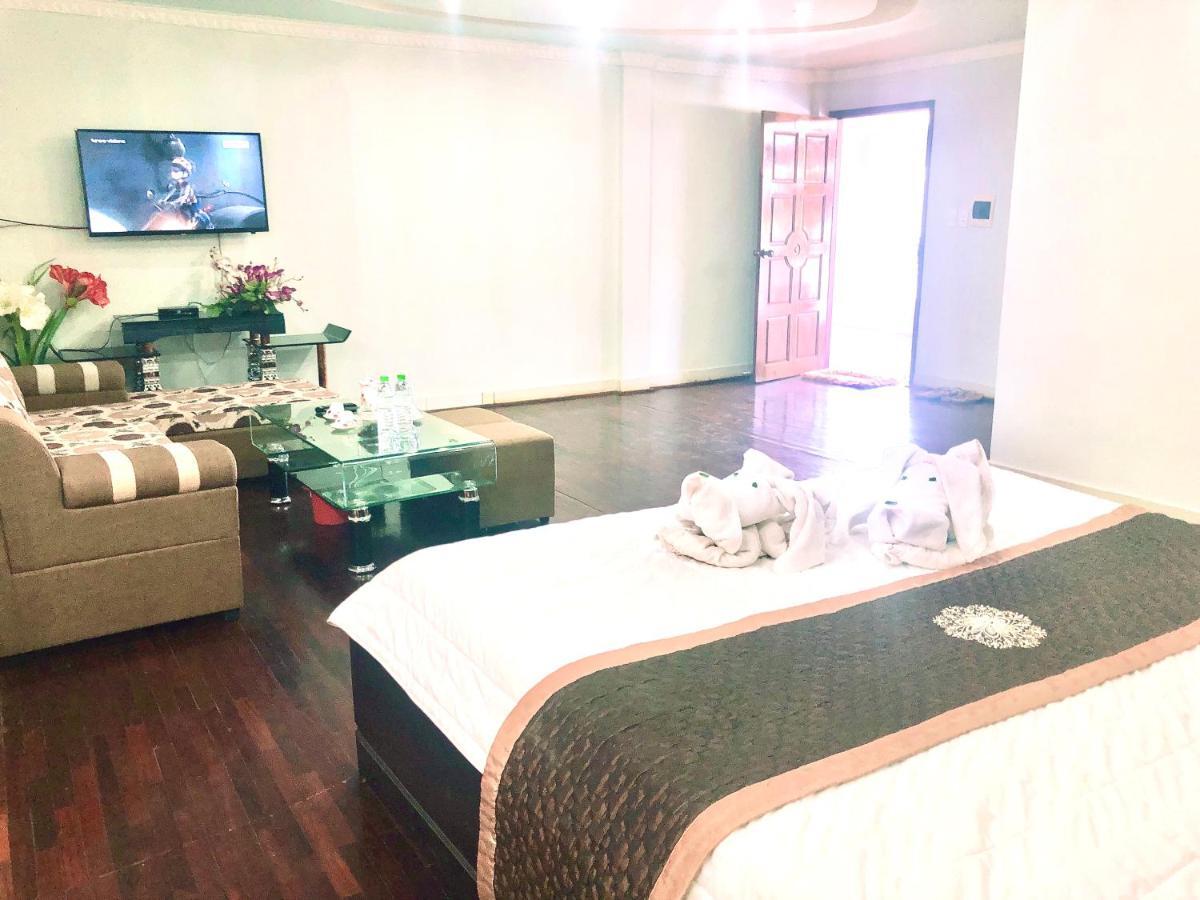 Mekong Hotel Thakhek Bagian luar foto