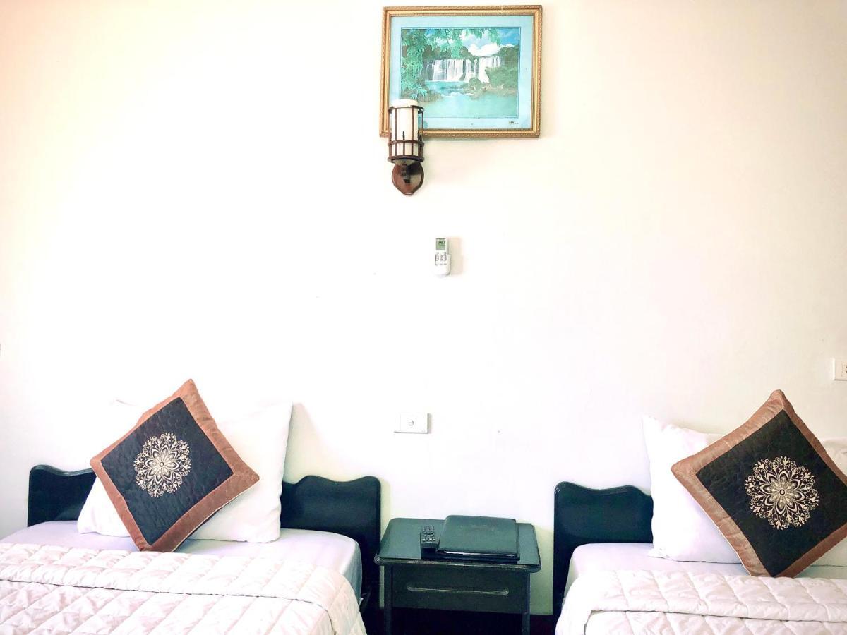Mekong Hotel Thakhek Bagian luar foto